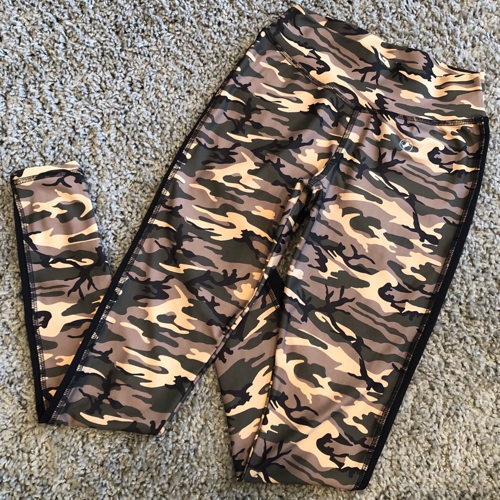 ABS2B camo leggings w/tuxedo stripe